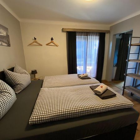 Appartement Kuhglocken Ferienhaus Fuenf Sinne Döbriach Esterno foto