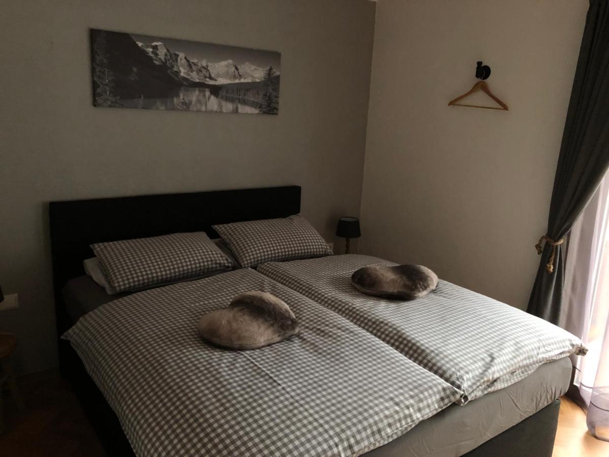 Appartement Kuhglocken Ferienhaus Fuenf Sinne Döbriach Esterno foto